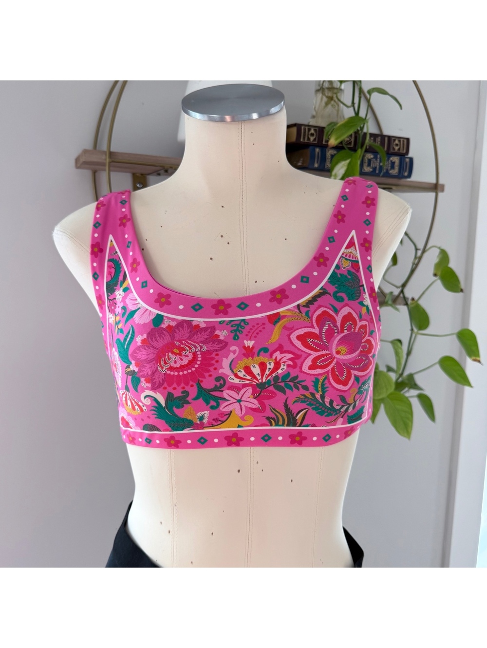 Beach Riot Pink Floral Crop Top Bra Size XS